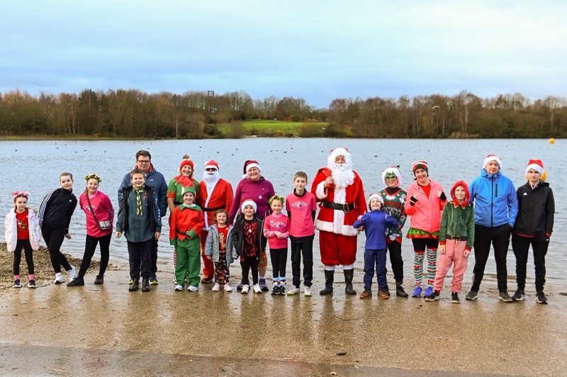 Other image for Over 100 brave Storm Darragh to remember Hana in Santa Dash